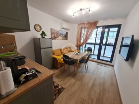 1 sypialnia Centar, Warna