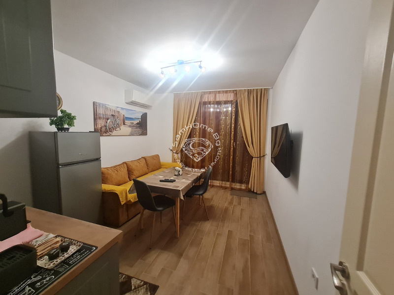 Издаје се  1 спаваћа соба Варна , Центар , 50 м2 | 56339086 - слика [2]