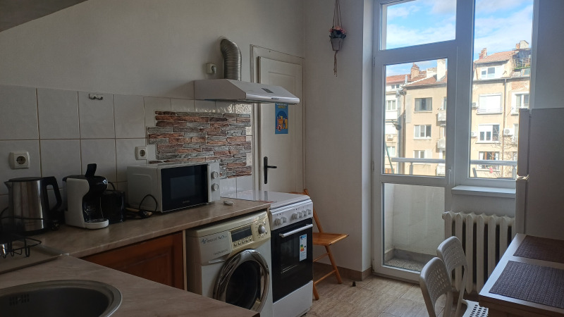 Дава под наем 3-СТАЕН, гр. София, Център, снимка 6 - Апартаменти - 53454686