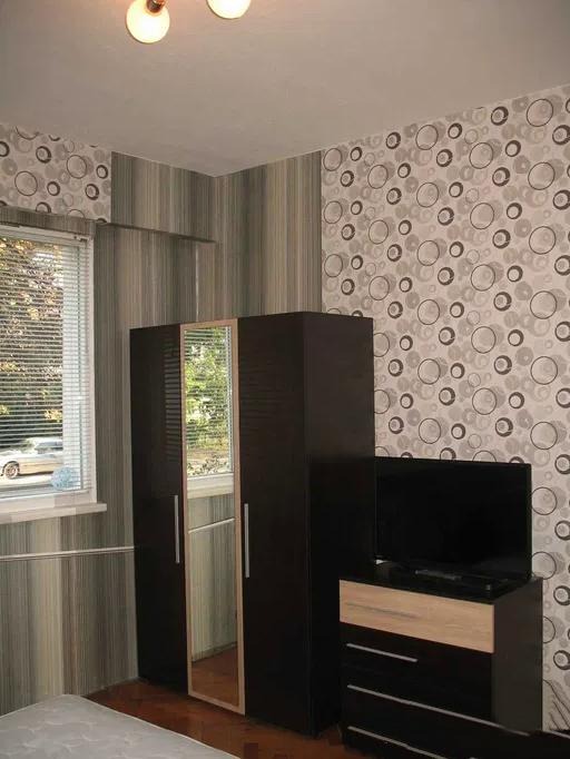 Издаје се  2 спаваће собе Софија , Хаджи Димитар , 70 м2 | 76802970 - слика [2]