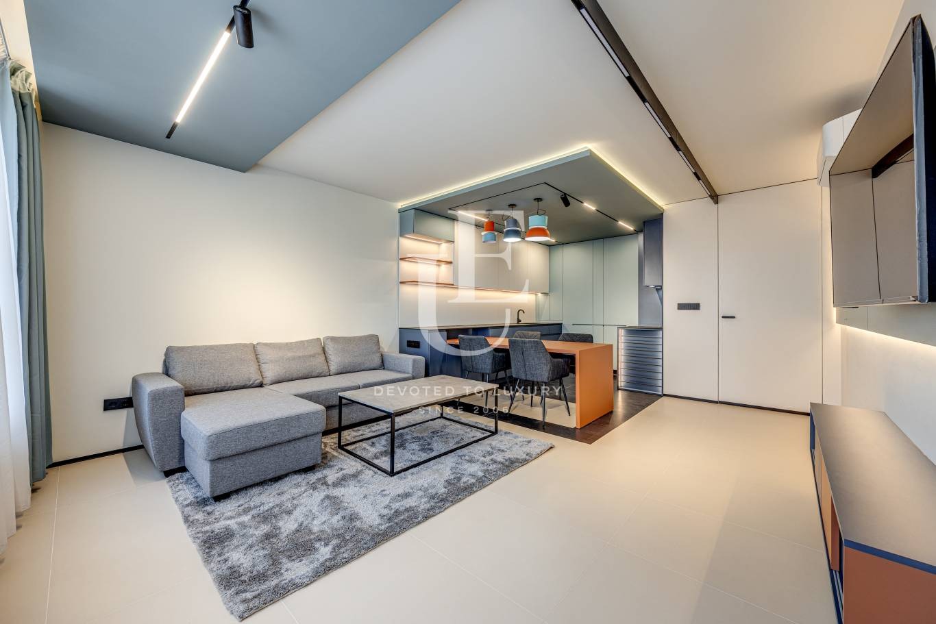 Дава под наем 2-СТАЕН, гр. София, Център