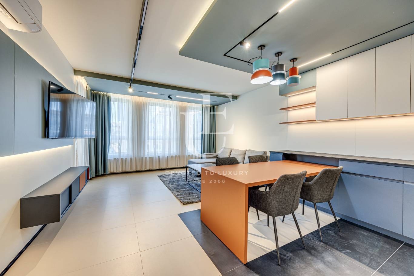 Дава под наем 2-СТАЕН, гр. София, Център, снимка 2 - Апартаменти - 54364465