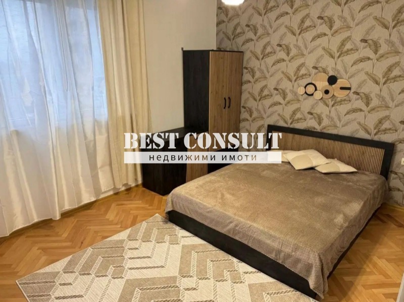 Zu vermieten  2 Schlafzimmer Ruse , Zentar , 85 qm | 68008114 - Bild [4]