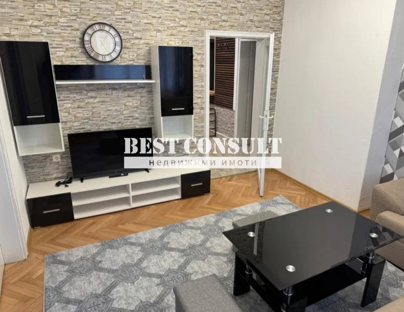 De inchiriat  2 dormitoare Ruse , Țentâr , 85 mp | 68008114