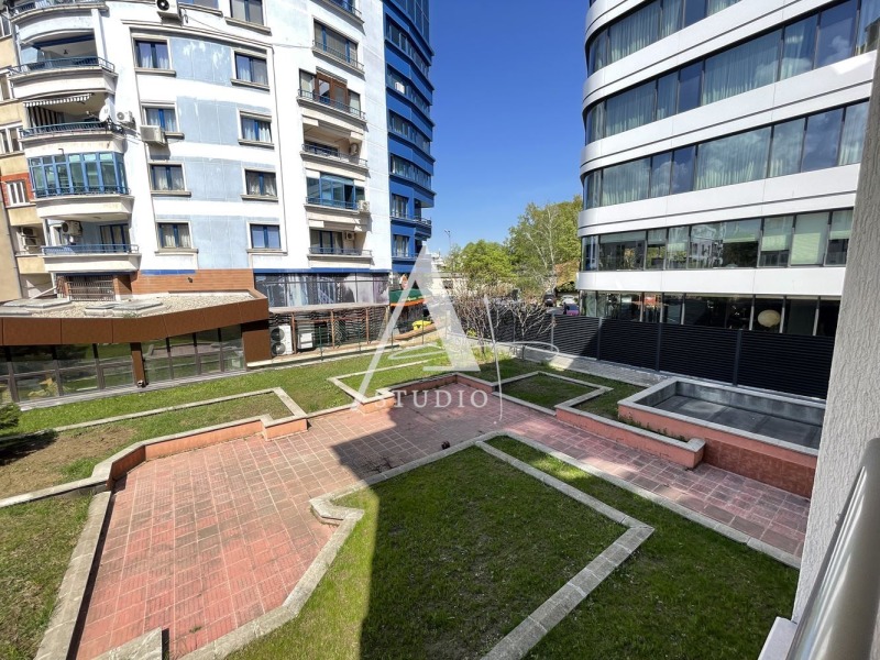 Издаје се  2 спаваће собе Софија , Лозенец , 100 м2 | 25649614 - слика [5]