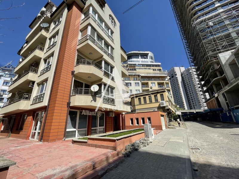 Издаје се  2 спаваће собе Софија , Лозенец , 100 м2 | 25649614 - слика [15]