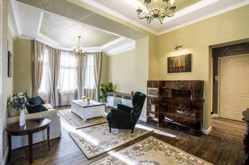 Дава под Наем 3-СТАЕН в град София, Център - 90 кв.м / 1 100 € » 2 151.41 лв., АГЕНЦИЯ ЕЛ-ЕМ ЕООД