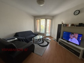 1 soveværelse Mladost 1, Sofia