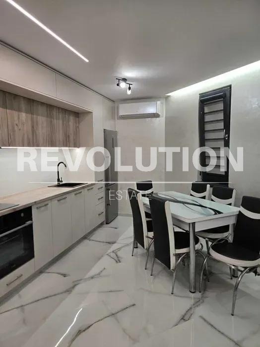 Дава под наем 2-СТАЕН, гр. Варна, м-т Ален мак, снимка 2 - Апартаменти - 52707596