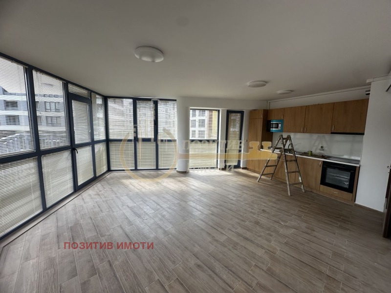 Дава под нем  3-стаен, град София, Овча купел •  800 EUR • ID 67880505 — holmes.bg - [1] 