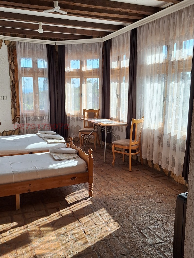 Vuokrattavana  Huvila Varna , Galata , 600 neliömetriä | 57941460 - kuva [14]