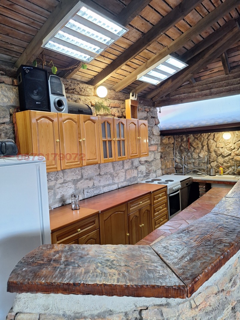 Vuokrattavana  Huvila Varna , Galata , 600 neliömetriä | 57941460 - kuva [9]