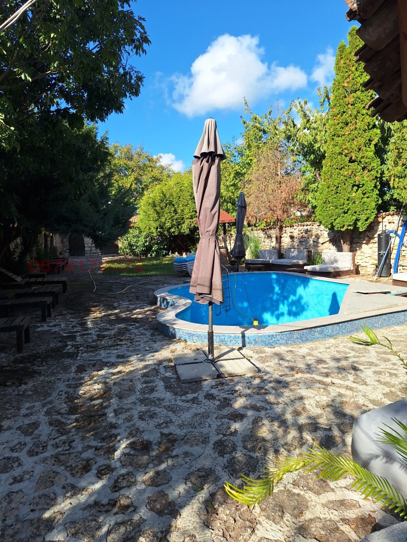 Vuokrattavana  Huvila Varna , Galata , 600 neliömetriä | 57941460 - kuva [11]