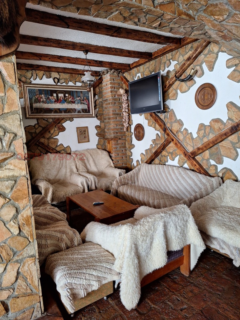 Vuokrattavana  Huvila Varna , Galata , 600 neliömetriä | 57941460 - kuva [6]