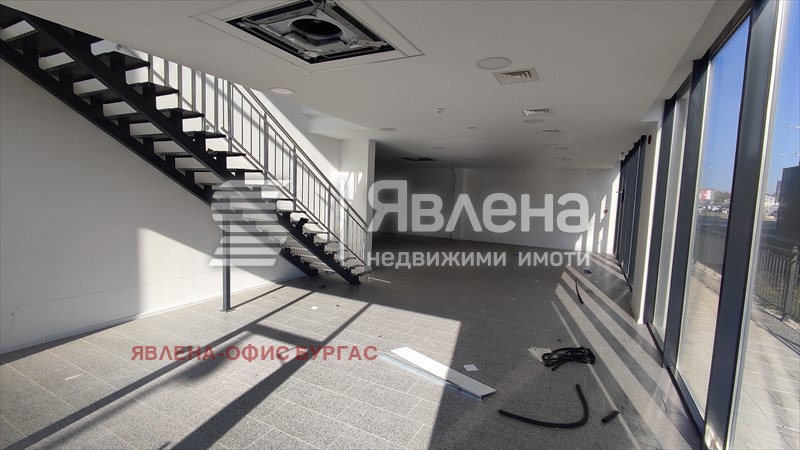 Дава под наем МАГАЗИН, гр. Бургас, Изгрев, снимка 2 - Магазини - 52808827