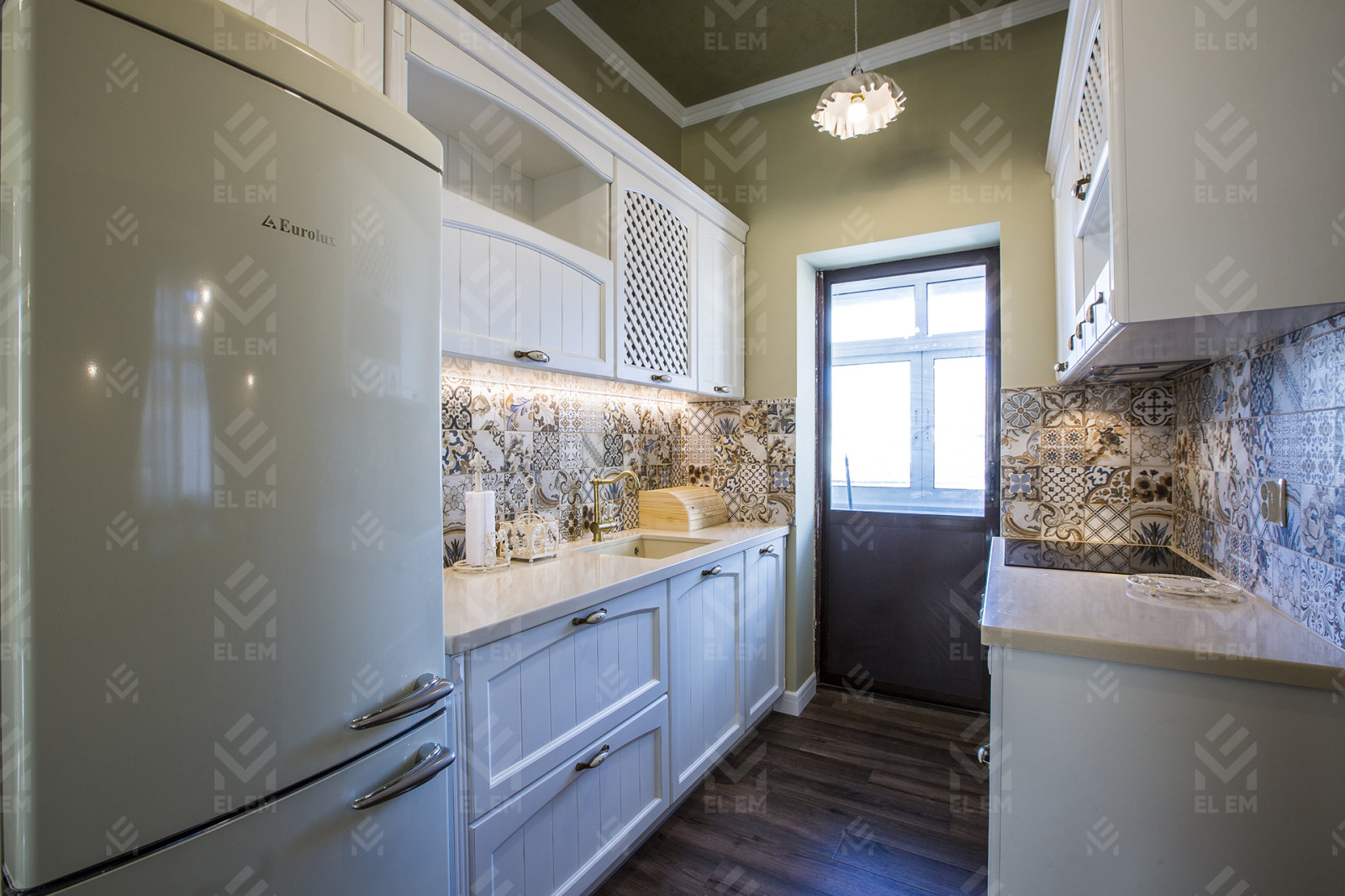 Дава под наем 3-СТАЕН, гр. София, Център, снимка 2 - Апартаменти - 54122785