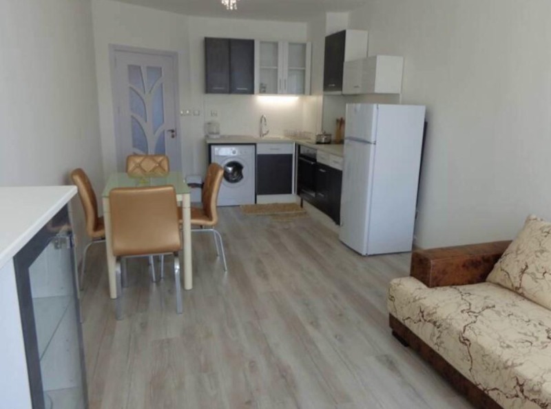 En renta  1 dormitorio Burgas , Tsentar , 60 metros cuadrados | 59164646