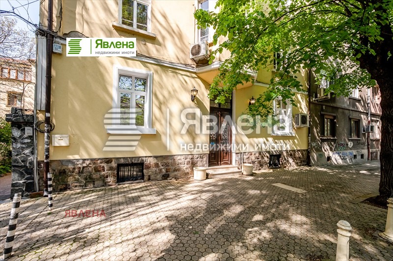 Дава под наем  Офис град София , Център , 120 кв.м | 45202792