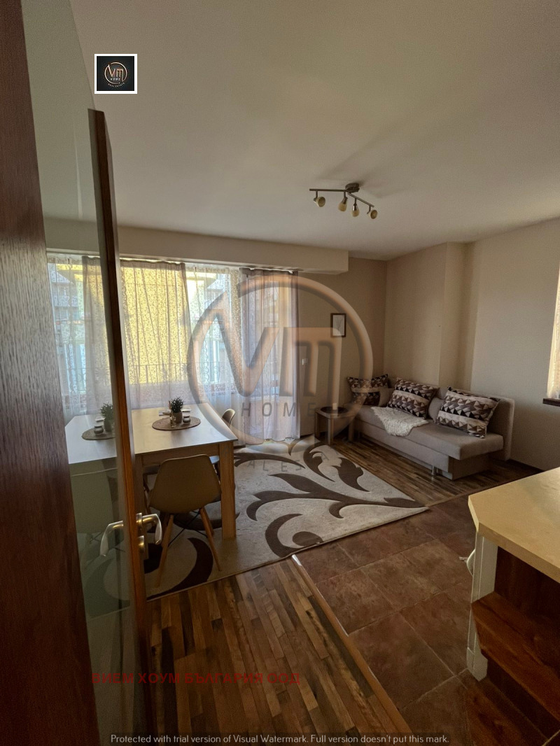 Zu vermieten  1 Schlafzimmer Warna , Zentar , 50 qm | 55920887