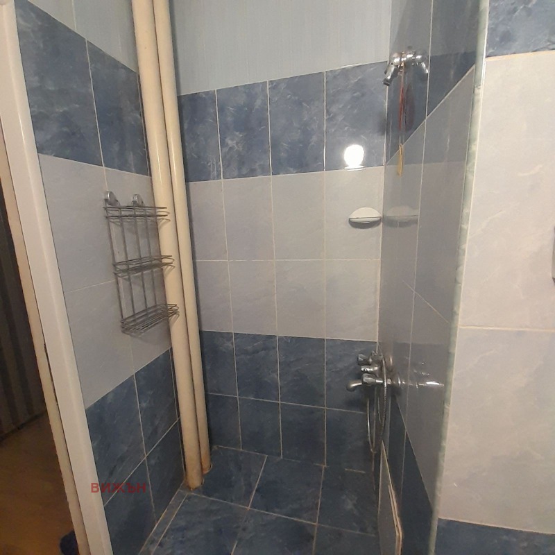 Дава под наем  2-стаен град Перник , Изток , 60 кв.м | 77425079 - изображение [9]