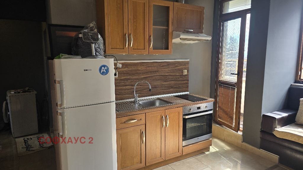 Дава под наем 1-СТАЕН, гр. София, Изток