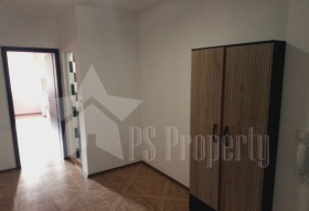 1 dormitorio Tri chuchura - sever, Stara Zagora 7