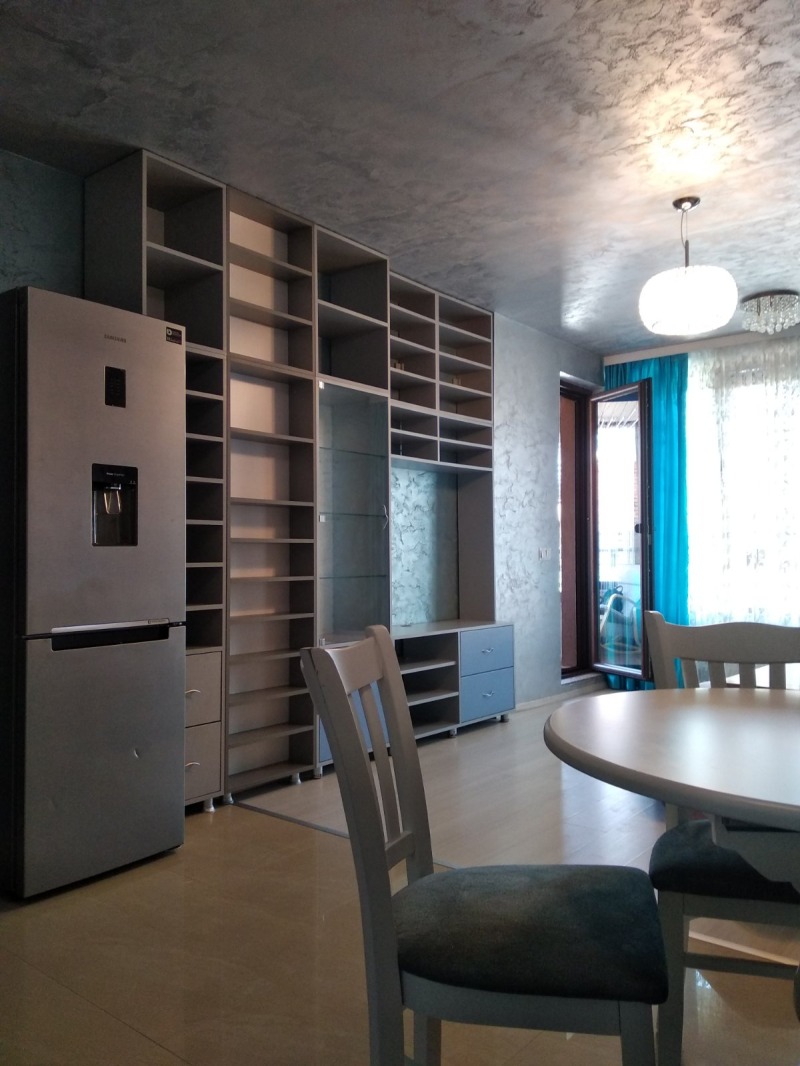 En renta  2 dormitorios Sofia , Tsentar , 90 metros cuadrados | 30525303 - imagen [3]