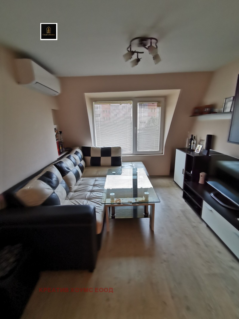 Дава под Наем 2-СТАЕН в град Благоевград, Струмско - 52 кв.м / 599 € » 1 171.54 лв., КРЕАТИВ ХОУМС ЕООД