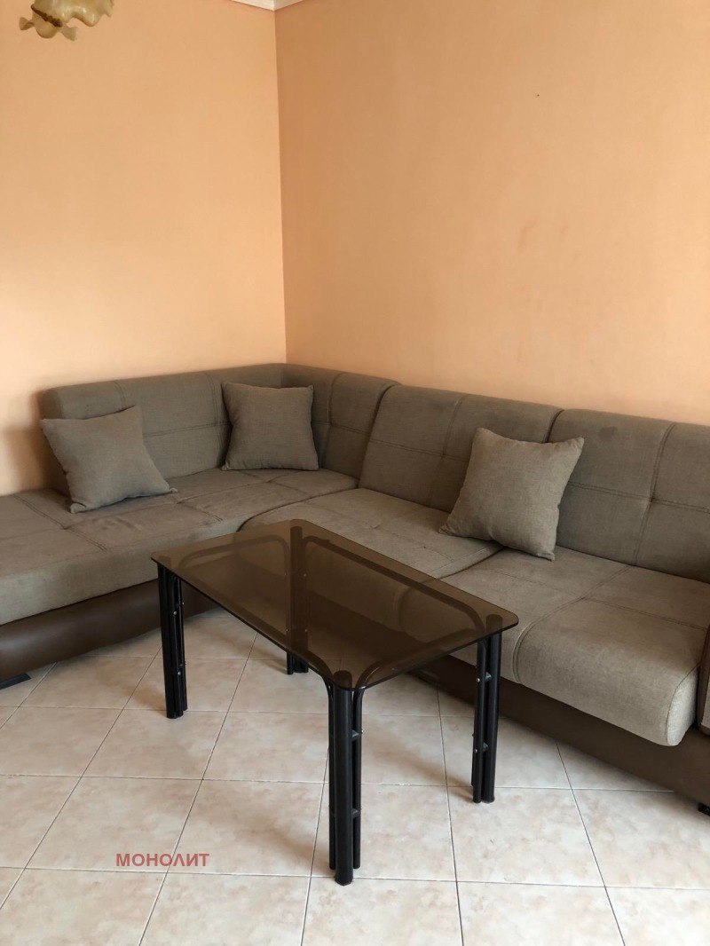 En renta  1 dormitorio Gabrovo , Tsentar , 70 metros cuadrados | 77489343 - imagen [2]