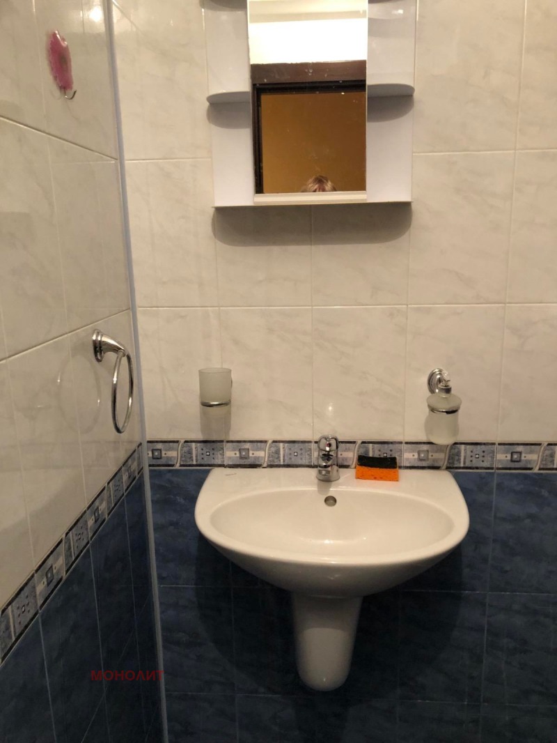En renta  1 dormitorio Gabrovo , Tsentar , 70 metros cuadrados | 77489343 - imagen [6]