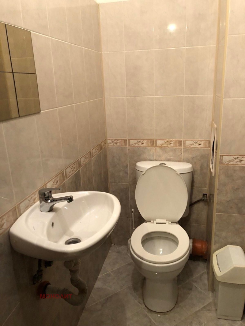 En renta  1 dormitorio Gabrovo , Tsentar , 70 metros cuadrados | 77489343 - imagen [4]