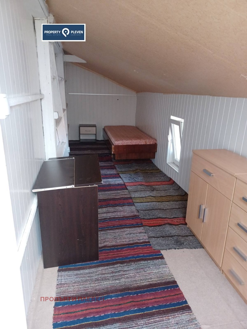 Дава под наем ЕТАЖ ОТ КЪЩА, гр. Плевен, Широк център, снимка 9 - Етаж от къща - 52644980