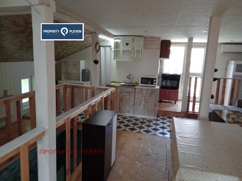 Дава под наем ЕТАЖ ОТ КЪЩА, гр. Плевен, Широк център, снимка 6 - Етаж от къща - 52644980