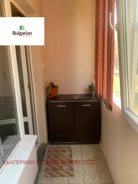 ����� ���� ��� ���� 3-�����,���� ������, ���������>