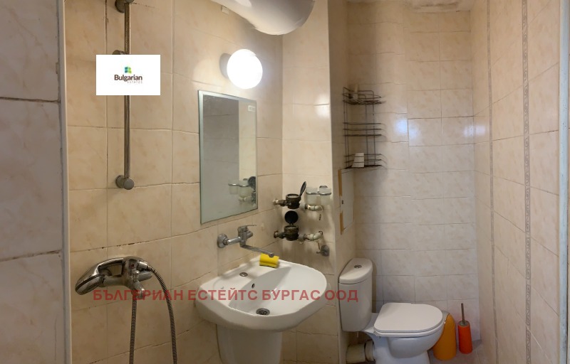 Дава под наем 3-СТАЕН, гр. Бургас, Славейков, снимка 14 - Апартаменти - 53518670