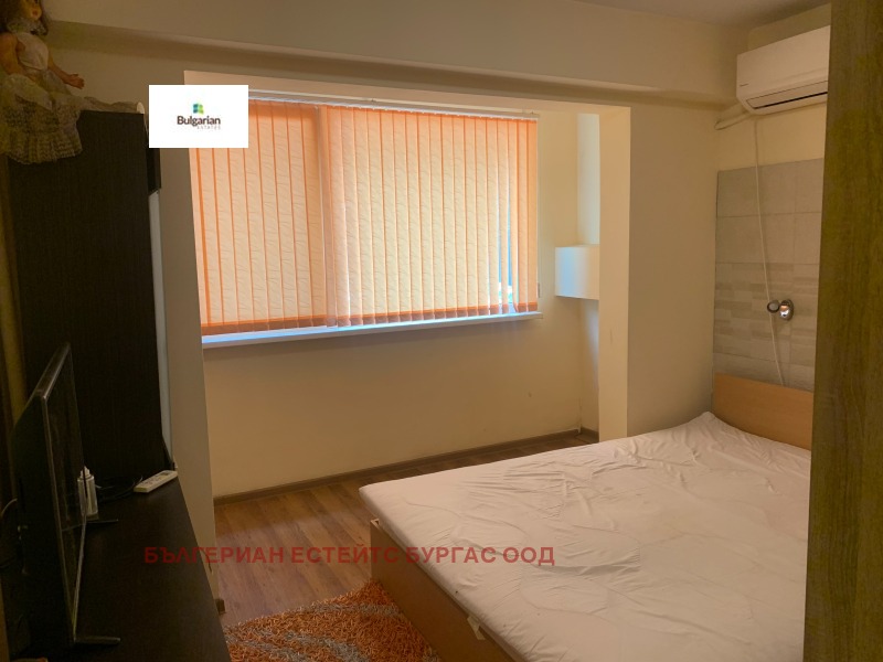 Дава под наем 3-СТАЕН, гр. Бургас, Славейков, снимка 5 - Апартаменти - 53518670