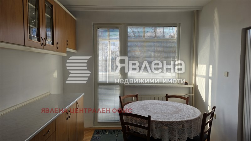 Дава под наем 3-СТАЕН, гр. София, Гоце Делчев, снимка 4 - Апартаменти - 53652275