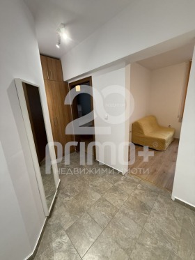 1 chambre Lozenets, Sofia 13