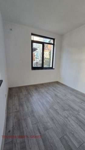 2 bedroom Tsentar, Sofia 8