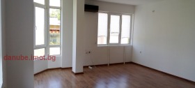 2 quartos Centar, Ruse 3