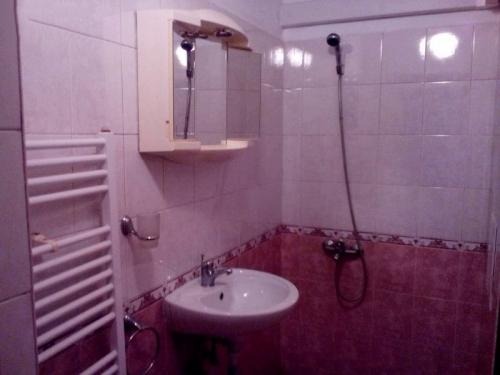 En renta  1 dormitorio Sofia , Tsentar , 55 metros cuadrados | 50983417 - imagen [16]