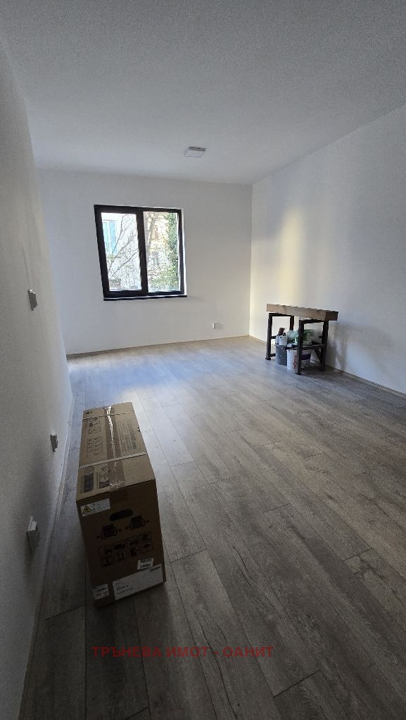 Zu vermieten  2 Schlafzimmer Sofia , Zentar , 70 qm | 74243185 - Bild [5]