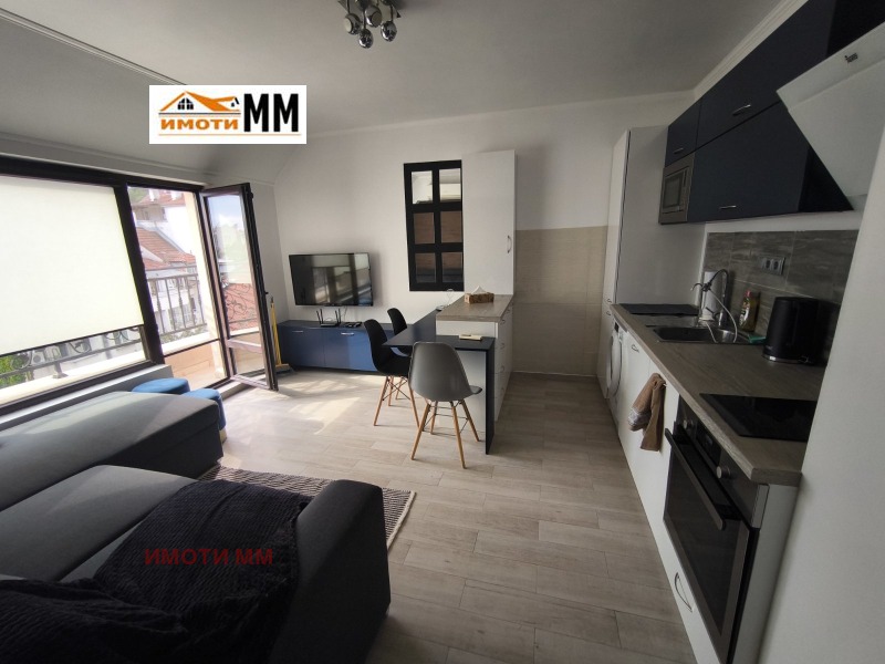 В аренду  2 спальни Пловдив , Младежки Хълм , 100 кв.м | 65157487