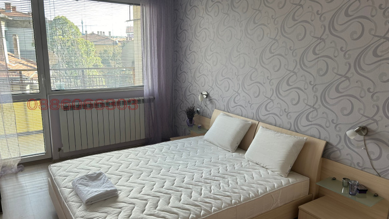 De inchiriat  1 dormitor Ruse , Țentâr , 68 mp | 67764843 - imagine [7]