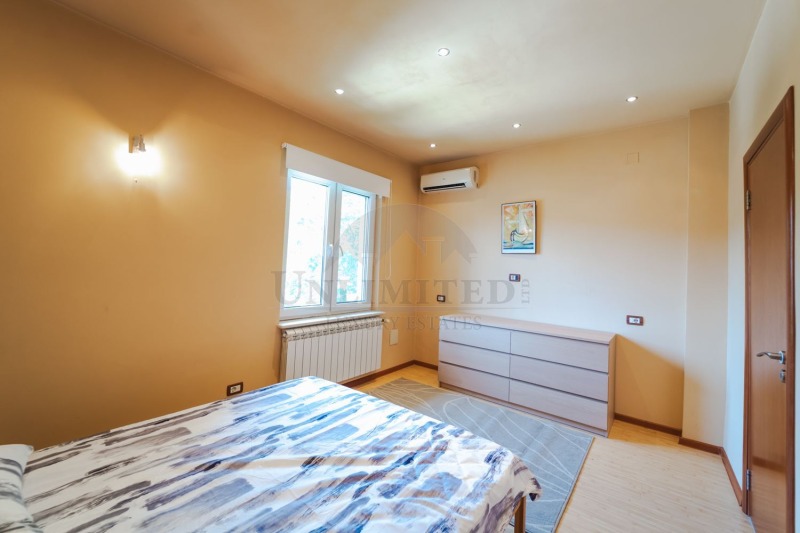 В аренду  3 спальни София , Център , 190 кв.м | 32034294 - изображение [17]