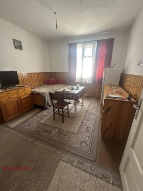 ���� ��� ���� ���� | Imot.bg � ����� ������ 12