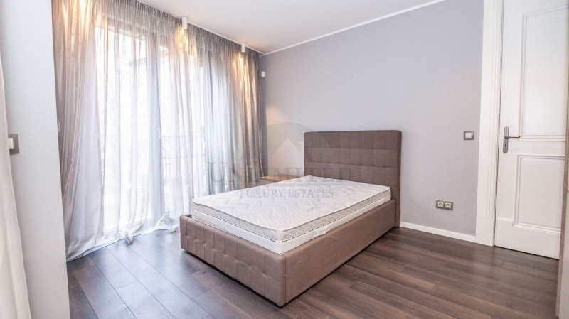 Kiadó  3 hálószobás Sofia , Javorov , 230 négyzetméter | 78592601 - kép [15]