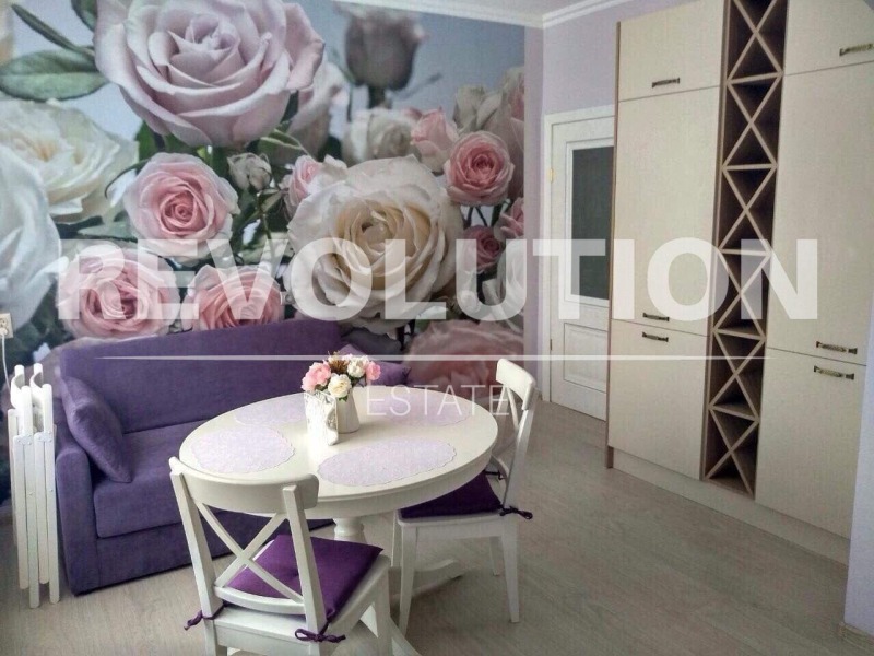 Дава под наем 4-СТАЕН, гр. Варна, Център, снимка 2 - Апартаменти - 53510589