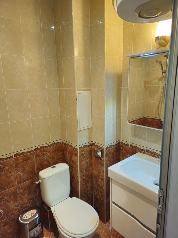 Para alugar  1 quarto Plovdiv , Kiutchuk Parij , 60 m² | 26606769 - imagem [7]