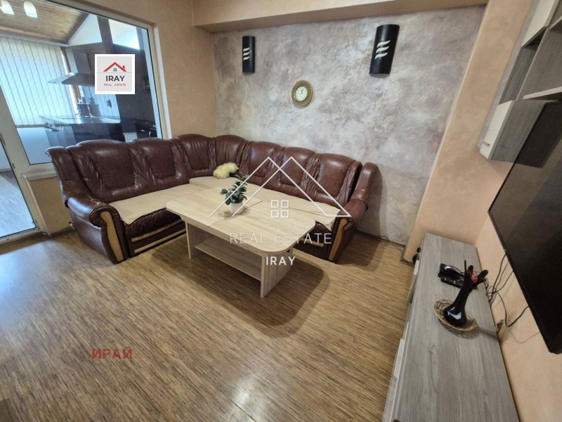 Kiadó  3 hálószobás Stara Zagora , Centar , 75 négyzetméter | 66975204 - kép [2]